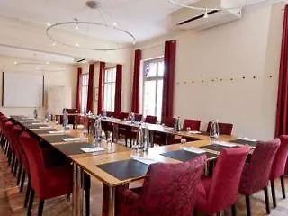 Watthalden מלון 3*