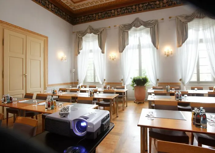 Hotell Watthalden 3*