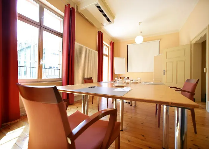 Watthalden Hotell 3*